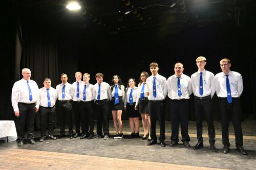 Szalagavató a Hikmanban