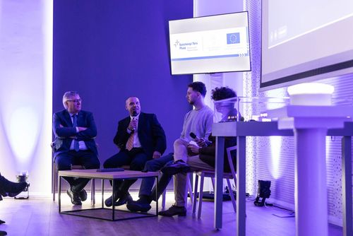 tudaskozpont_Bfured_5 (1).jpg